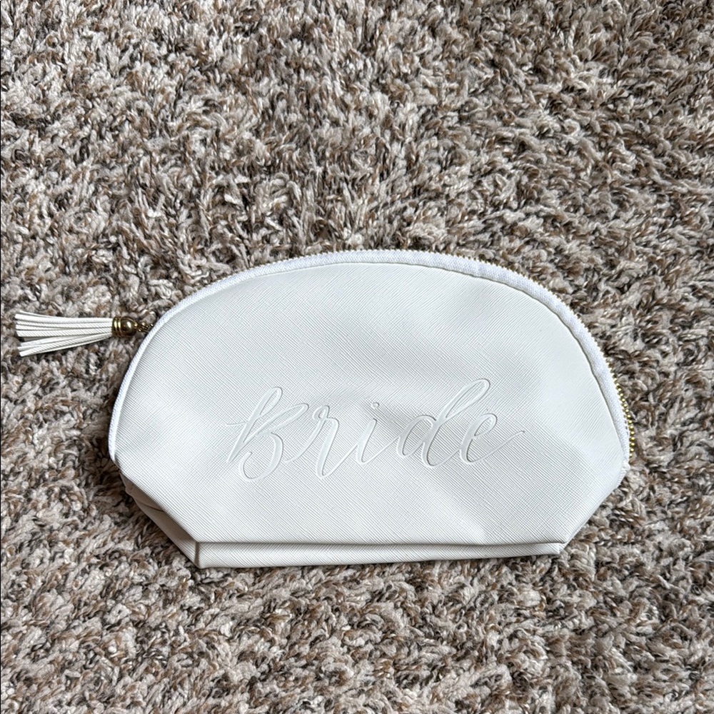 White Bride Pouch with zipper